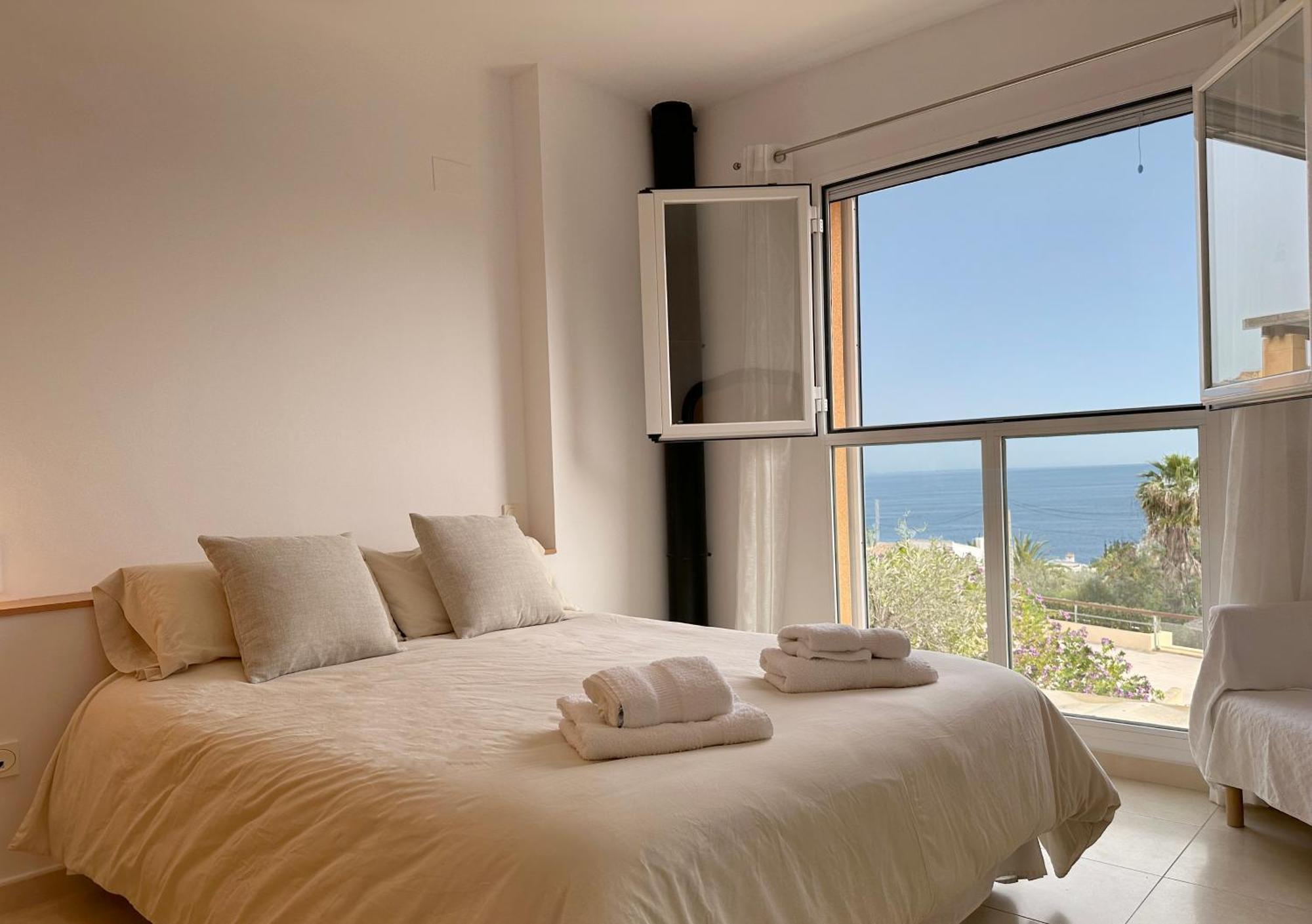 Bahia De Les Bassetes Villa กัลเป ภายนอก รูปภาพ